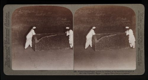 Sarkofág v Cheopsově pyramidě