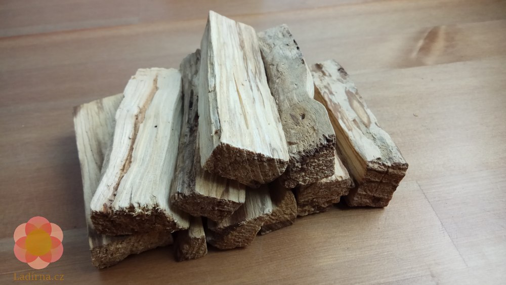 Vykuřovadlo Palo Santo ("Svaté dřevo") - celá dřívka - Obrázek 5
