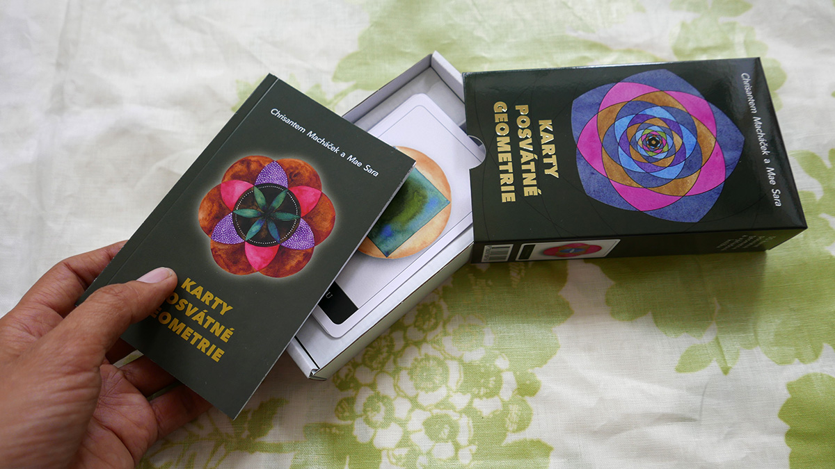 Chrisantem Macháček a Mae Sara: Karty posvátné geometrie (55 karet + knížka + krabička) - 2. VYDÁNÍ! - Obrázek 3