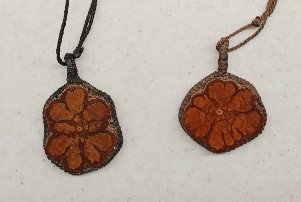 Macrame náhrdelník s liánou Ayahuasca - Obrázek 2